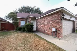 624 Pennsylvania Ave, Victoria, TX 77904 - Photo 2