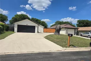 2207 Coach Dr, Killeen, TX 76543 - Photo 2