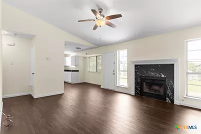 2013 Hinkle Avenue, Killeen, TX 76549 - Photo 2