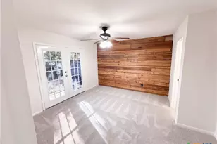 111 S College St, Gonzales, TX 78629 - Photo 4
