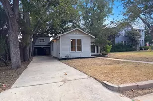 111 S College St, Gonzales, TX 78629 - Photo 26