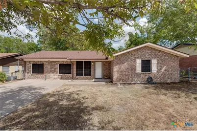 303 Carothers Street, Copperas Cove, TX 76522 - Photo 2