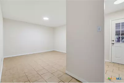 303 Carothers Street, Copperas Cove, TX 76522 - Photo 20