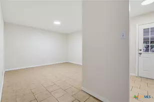 303 Carothers St, Copperas Cove, TX 76522 - Photo 20