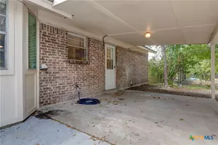 303 Carothers St, Copperas Cove, TX 76522 - Photo 24
