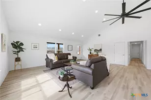 2303 Pilgrim Ln, Lorena, TX 76655 - Photo 6