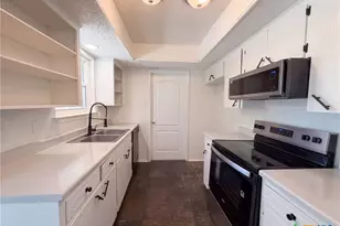 2105 Kirk Ave, Killeen, TX 76543 - Photo 2