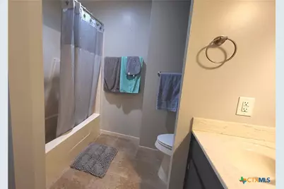 422 Kingwood Drive, Victoria, TX 77901 - Photo 14