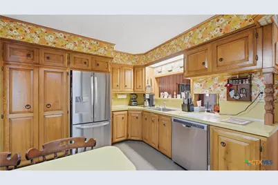 2246 Gruene Road, New Braunfels, TX 78130 - Photo 12