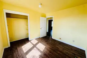 2003 N Guadalupe St, Seguin, TX 78155 - Photo 10