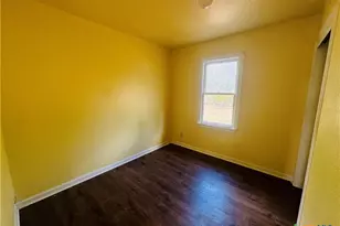 2003 N Guadalupe St, Seguin, TX 78155 - Photo 6