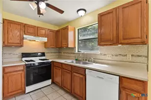 3217 Honeysuckle Dr, Killeen, TX 76542 - Photo 6