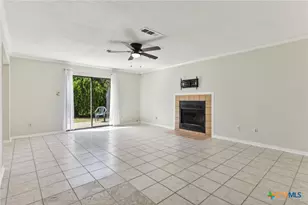 3217 Honeysuckle Dr, Killeen, TX 76542 - Photo 2