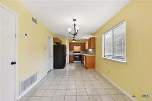 3217 Honeysuckle Dr, Killeen, TX 76542 - Photo 10