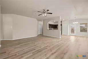 1317 Blue Leaf Dr, Temple, TX 76502 - Photo 10