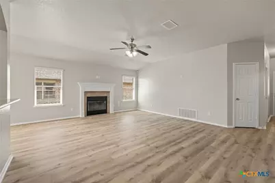 1317 Blue Leaf Drive, Temple, TX 76502 - Photo 8