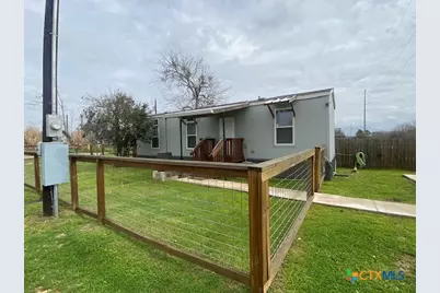 115 Cosey Street, Luling, TX 78648 - Photo 8