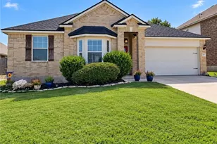 2142 Belvedere Ct, New Braunfels, TX 78130 - Photo 6