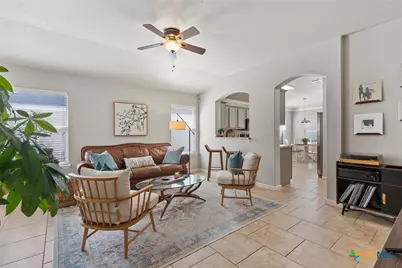 2126 Wiltshire Dr, New Braunfels, TX 78130 - Photo 10