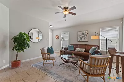 2126 Wiltshire Dr, New Braunfels, TX 78130 - Photo 8