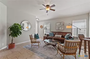 2126 Wiltshire Dr, New Braunfels, TX 78130 - Photo 8