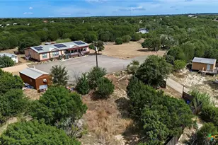 602 County Rd 3068, Lampasas, TX 76550 - Photo 12