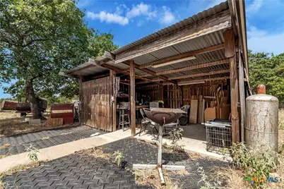 602 County Road 3068, Lampasas, TX 76550 - Photo 6