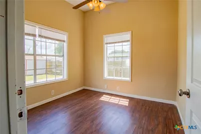 306 E. Brazos, Victoria, TX 77901 - Photo 10