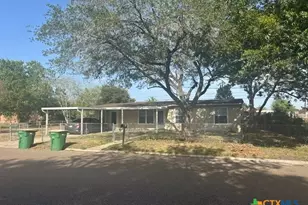 2908 Cedar St, Victoria, TX 77901 - Photo 1