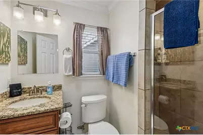 730 E Mather Street #Bldg L Unit 201, New Braunfels, TX 78130 - Photo 10