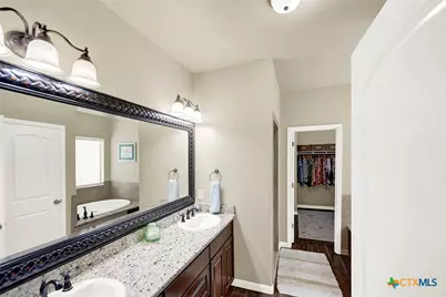 1021 Fm 3432, Adkins, TX 78101 - Photo 36