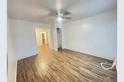 1211 E Veteran's Memorial Boulevard, Harker Heights, TX 76548 - Photo 8
