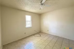 918 Dryden Ave, Copperas Cove, TX 76522 - Photo 8
