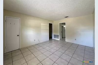 918 Dryden Avenue #B, Copperas Cove, TX 76522 - Photo 10