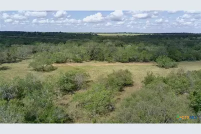 39 Dowdy, Kingsbury, TX 78638 - Photo 8
