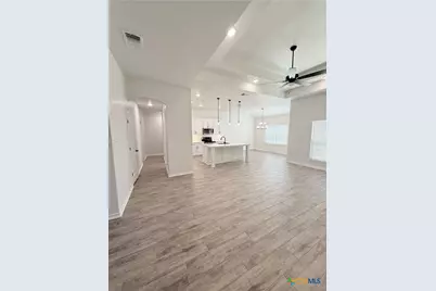 807 Dred Roger Circle, Killeen, TX 76542 - Photo 4