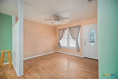 1419 Leon Drive, Port Lavaca, TX 77979 - Photo 4