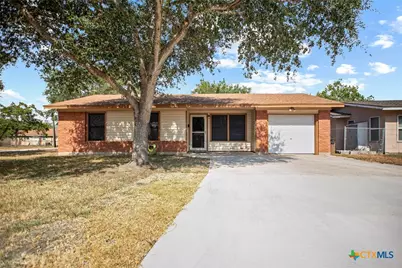 1419 Leon Drive, Port Lavaca, TX 77979 - Photo 2