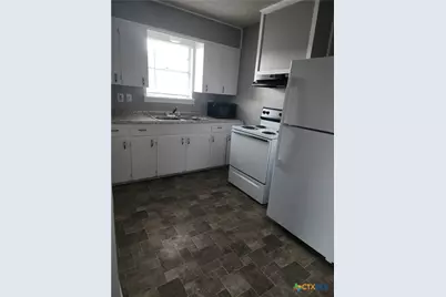 403 E Robertson Avenue #B, Copperas Cove, TX 76522 - Photo 4