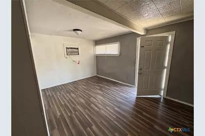 1301 S 19th Street, Temple, TX 76504 - Photo 10