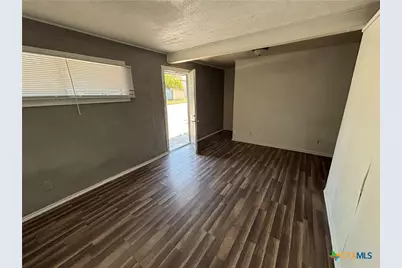 1301 S 19th Street, Temple, TX 76504 - Photo 12