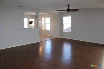 236 Goliad Drive, New Braunfels, TX 78130 - Photo 4