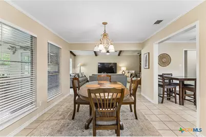 1640 Willow Lane, Seguin, TX 78155 - Photo 10