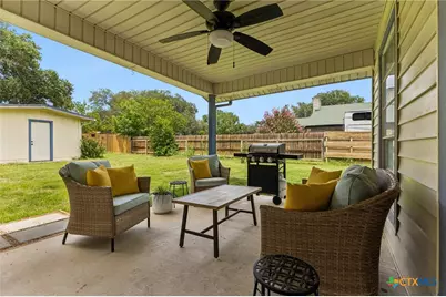 1640 Willow Lane, Seguin, TX 78155 - Photo 22