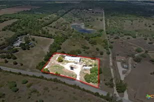 924 Union Wine Rd, New Braunfels, TX 78130 - Photo 1