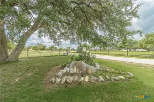287 San Marcos Trail, New Braunfels, TX 78132 - Photo 2