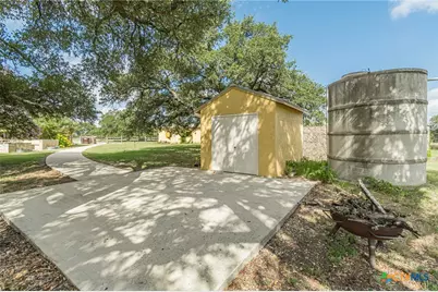 287 San Marcos Trail, New Braunfels, TX 78132 - Photo 40
