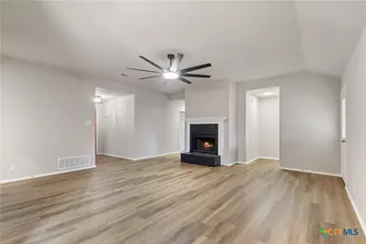 211 McCullough Loop, Temple, TX 76502 - Photo 6