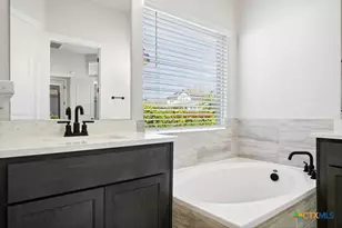 12231 Moon Pool, Schertz, TX 78154 - Photo 18