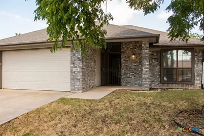 615 Atkinson Avenue, Copperas Cove, TX 76522 - Photo 2